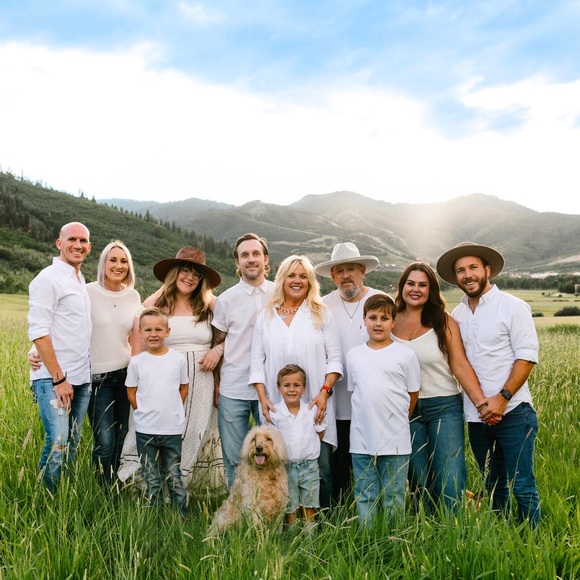 Adventure in my heart, pearls on my wrist-Free spirit wrapped in a silk scarf. - Picture 11 of 16